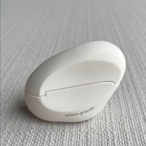 Ariana Grande MOD vanilla miniature fragrance